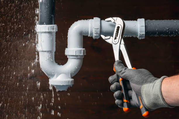 Professional Drain Cleaning technician working in Corsicana, TX